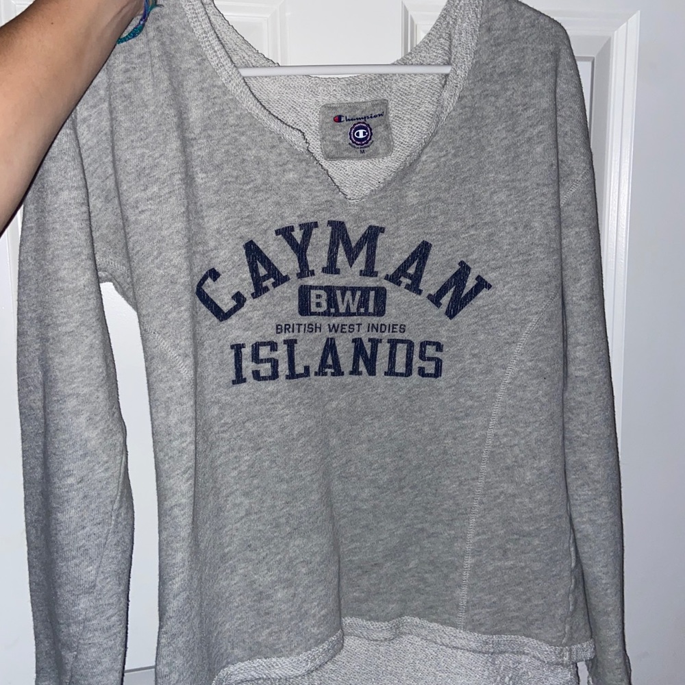CAYMAN ISLANDS gray crew neck